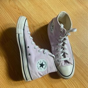 Pink Converse Women’s 7.5